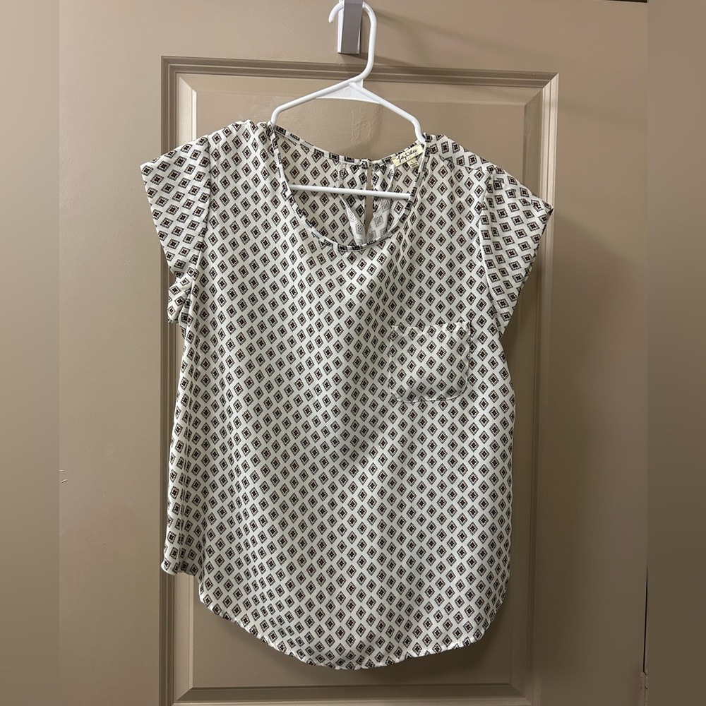 Women's Geometric Print Top